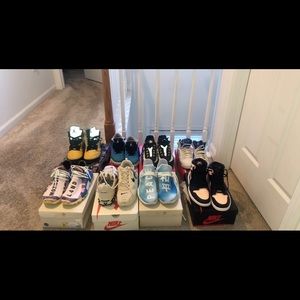 Sneaker bundles size range, 100% authentic